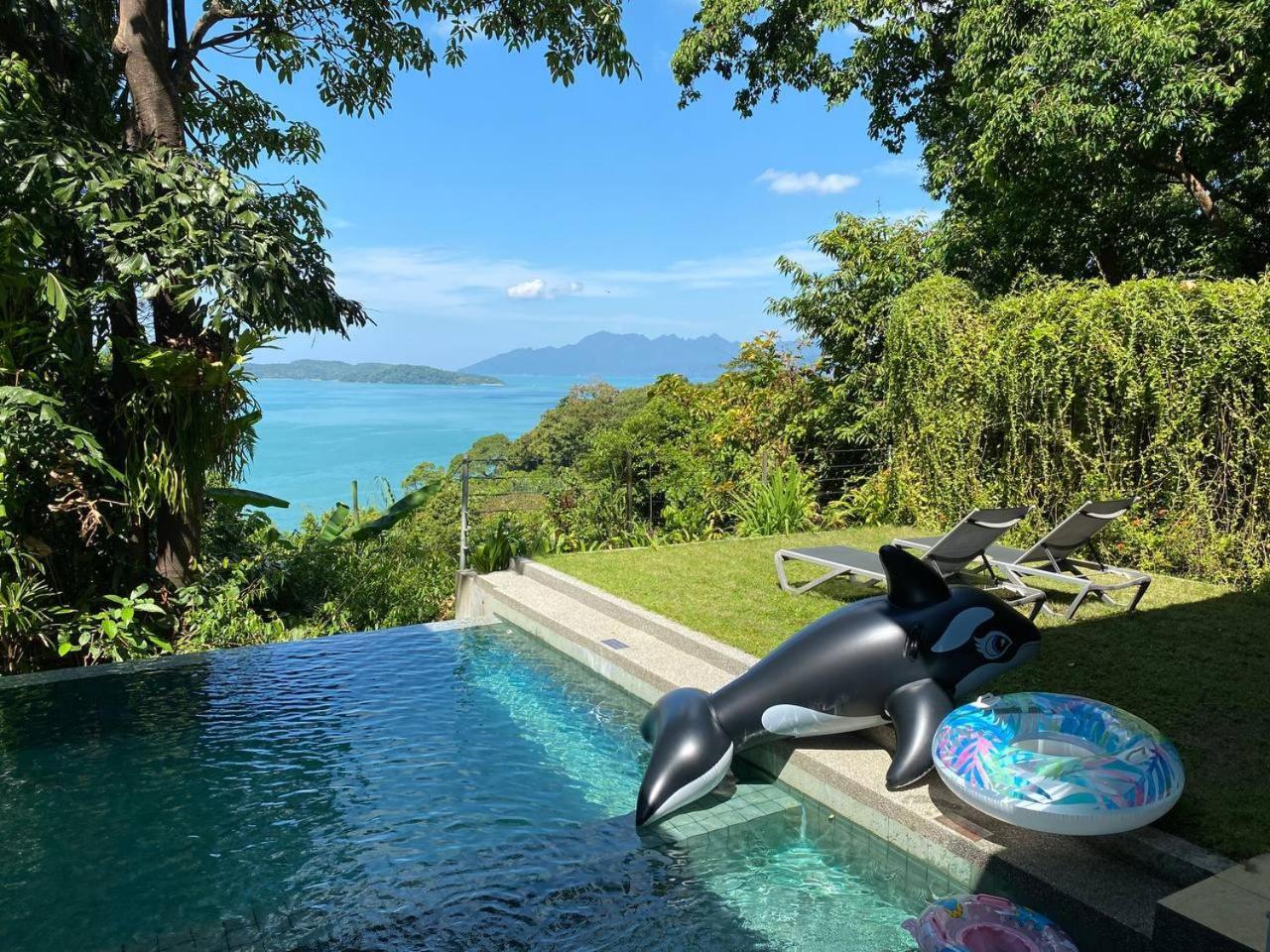 Ambong Pool - Private Pool