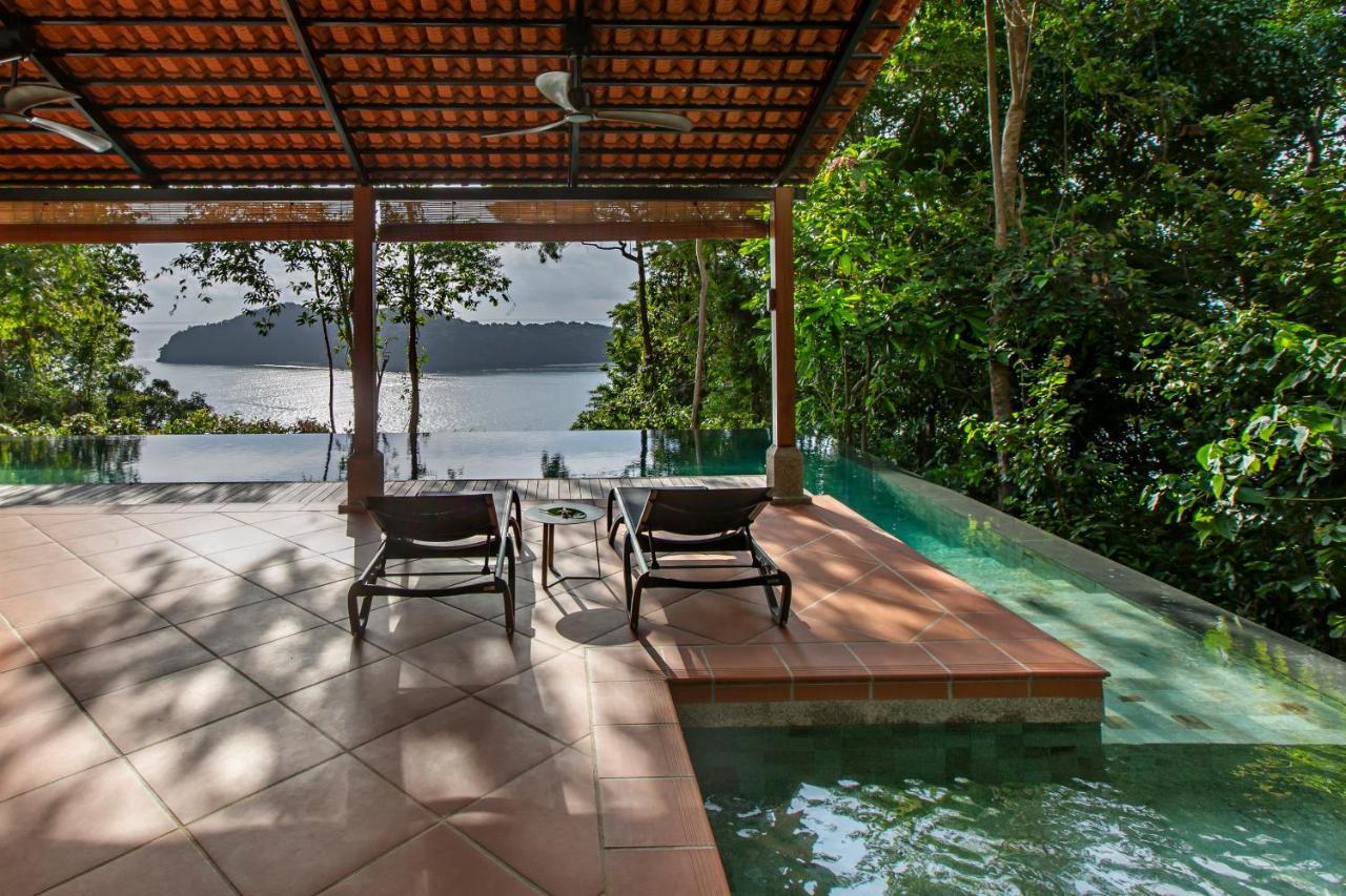 Villa Ambong Pool - Private Pool