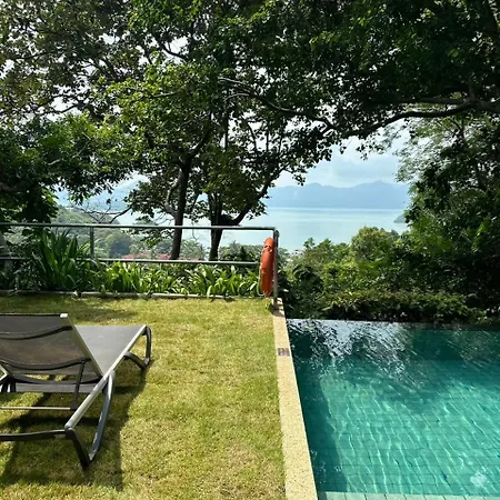 Ambong Pool Villas - Private Pool Pantai Cenang  Exterior photo