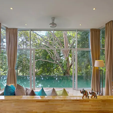 Ambong Pool Villas - Private Pool Pantai Cenang  Exterior photo